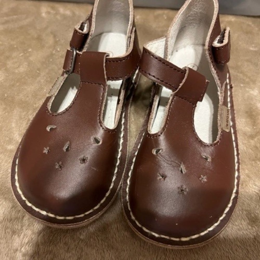 L'Amour Brown Leather Mary Jane Shoes
